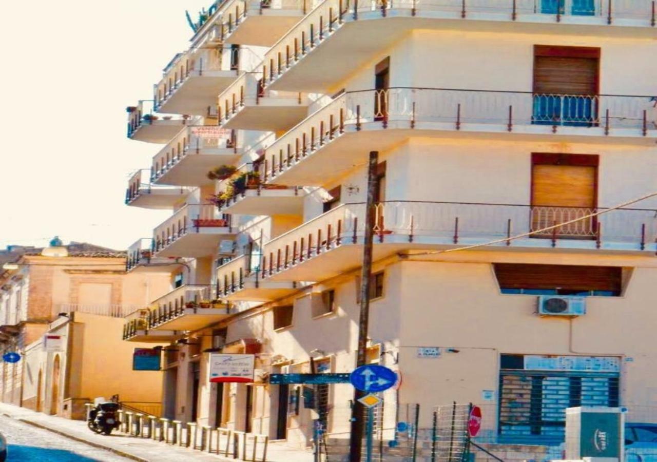 The Stone Garden Apartment Noto Bagian luar foto
