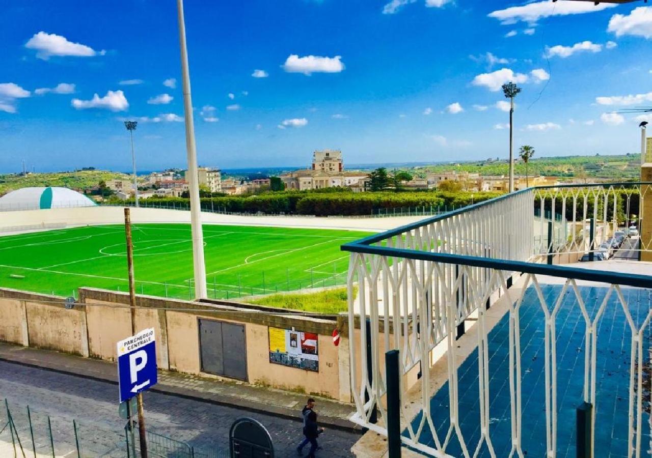 The Stone Garden Apartment Noto Bagian luar foto